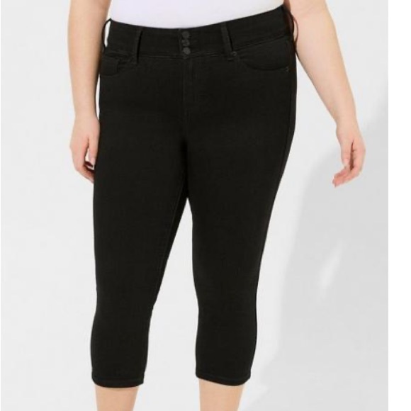 Torrid Black Super Soft Crop Stretch Jeggings/Jeans Sz 20 - Picture 1 of 10